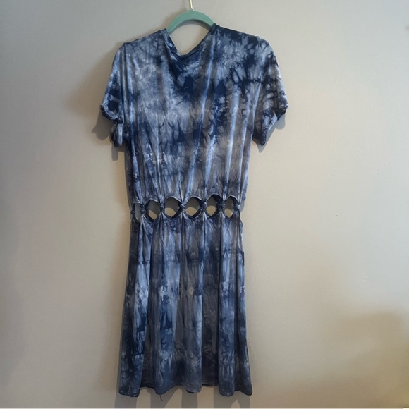 American Eagle Blue Tie-Dye T-Shirt Dress with Waist Cut-Outs Size L - Picture 7 of 7